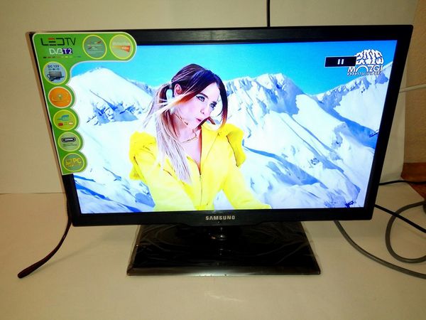 Обзор телевизора Samsung (Самсунг) UE82NU8002T