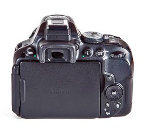 Обзор зеркального фотоаппарата Nikon D5300 Kit 18-55 II AF-P